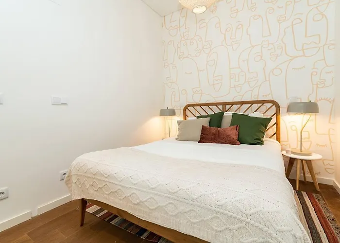 Apartment Graceful Design With Romantic View *